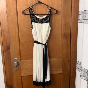 Cream cocktail dress- SZ 2 NWT